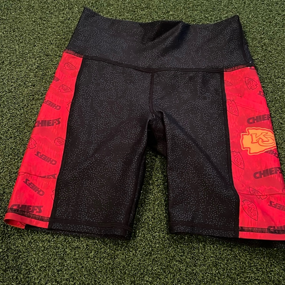 KC Chiefs 8” Bike Short with Pockets